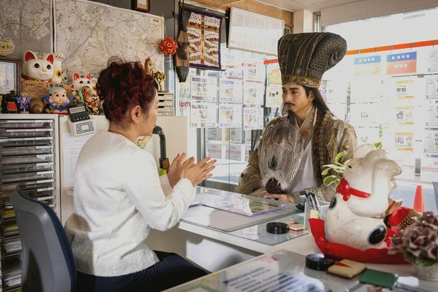 個性強めのゲストたち！「パリピ孔明」第2話場面写真（2枚目）