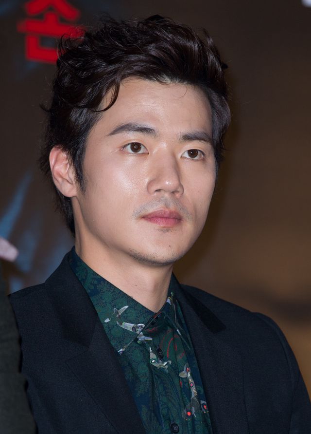 キム・ボム、先輩キム・ガンウとの初共演で大緊張！＜韓国JPICTURES＞（9枚目）