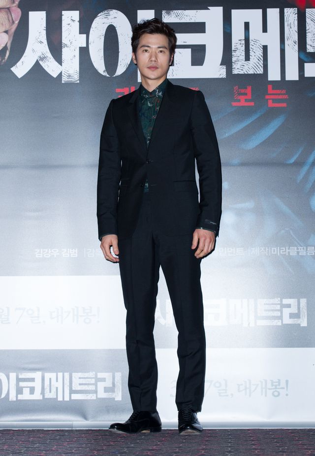 キム・ボム、先輩キム・ガンウとの初共演で大緊張！＜韓国JPICTURES＞（10枚目）