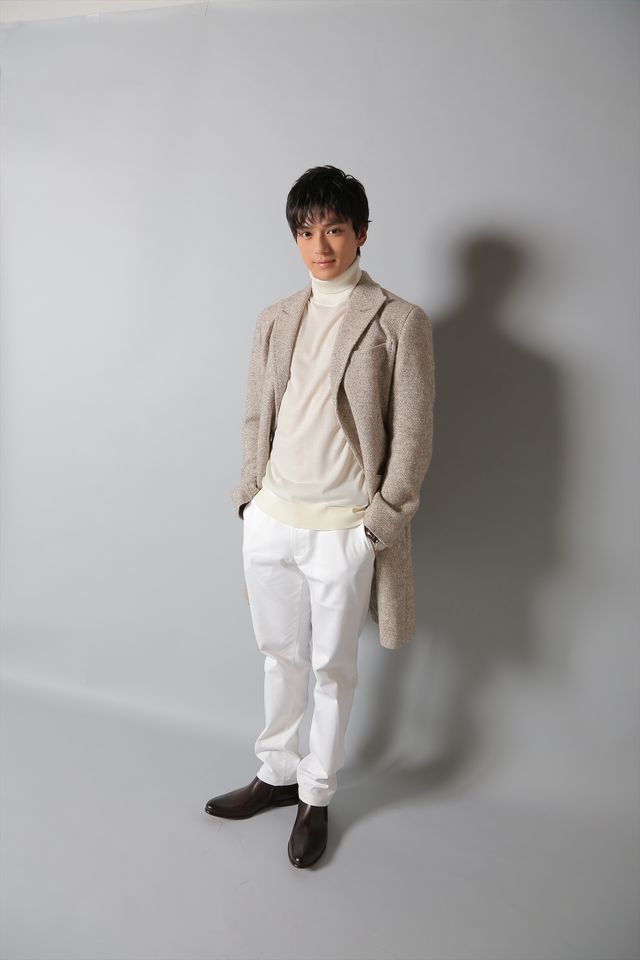 【5枚】山崎賢人主演ドラマ「トドメの接吻」に新田真剣佑！キスの相手は…？：フォトギャラリー