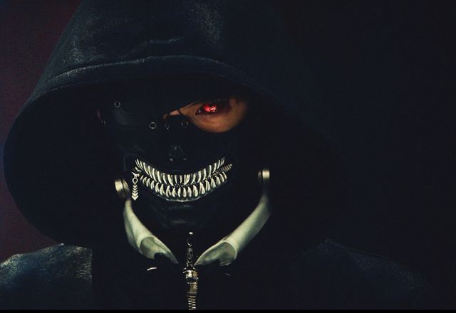 目が！喰種姿の窪田正孝！『東京喰種』場面写真＆キャラクター写真：フォトギャラリー