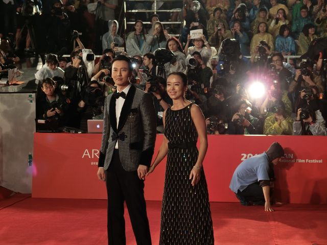 第20回釜山国際映画祭レッドカーペットフォトギャラリー（3枚目）