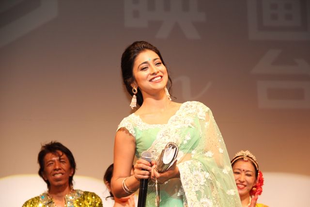 14年ぶり来日のインド主演美人女優を、1000人規模のマサラシステムが大歓迎！（8枚目）