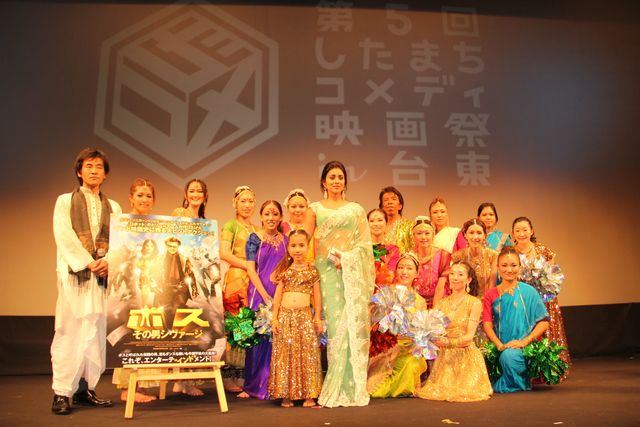 14年ぶり来日のインド主演美人女優を、1000人規模のマサラシステムが大歓迎！（9枚目）