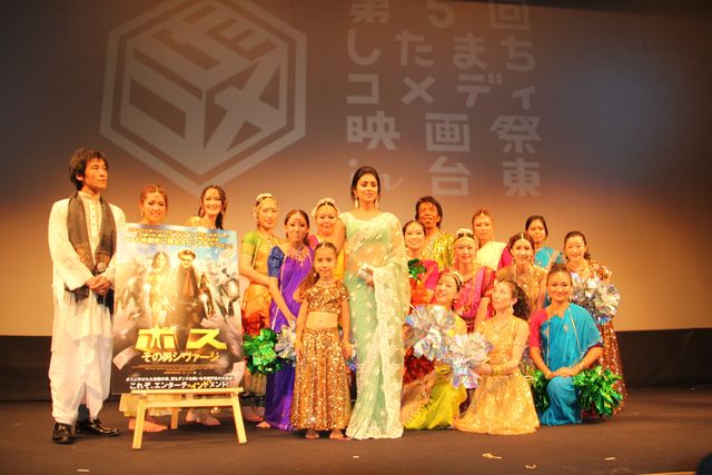 14年ぶり来日のインド主演美人女優を、1000人規模のマサラシステムが大歓迎！（10枚目）