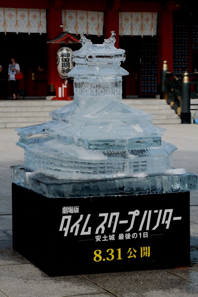 キャストが劇中衣装を披露！フォトギャラリー（10枚目）