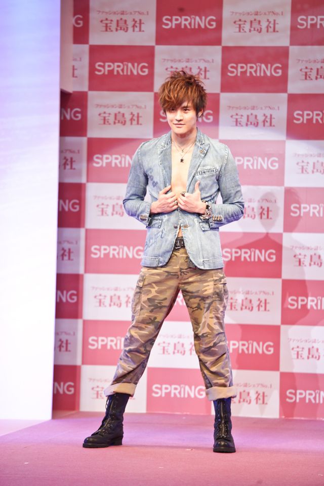 「SPRiNG コレクション2012」フォトギャラリー（4枚目）