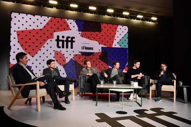 距離が近いベネディクト・カンバーバッチ＆ニコラス・ホルト！『The Current War』会見＆プレミア写真【計20枚】：フォトギャラリー