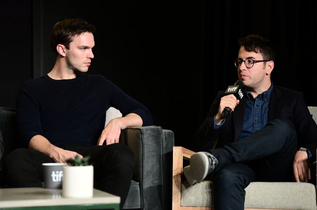 距離が近いベネディクト・カンバーバッチ＆ニコラス・ホルト！『The Current War』会見＆プレミア写真【計20枚】（10枚目）