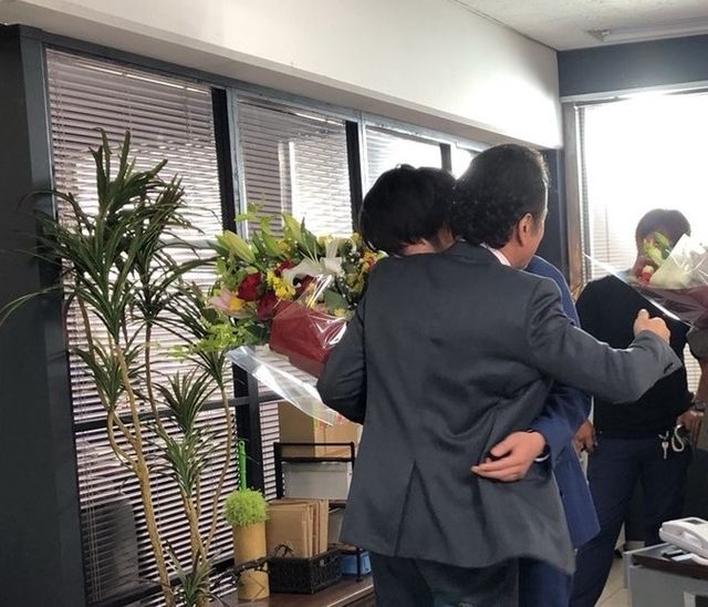 「おっさんずラブ」田中圭・吉田鋼太郎・林遣都クランクアップに感無量（5枚目）