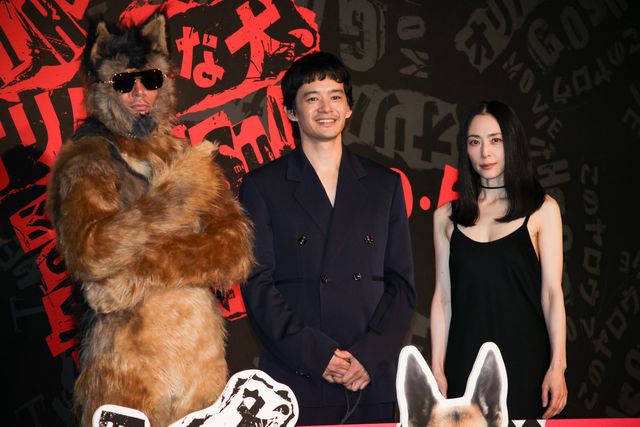 深津絵里、ゴージャスな黒ドレスで魅了！映画『THE オリバーな犬、(Gosh!!)このヤロウ MOVIE』特別上映イベント：フォトギャラリー