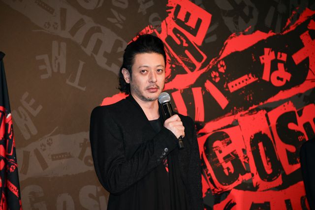 深津絵里、ゴージャスな黒ドレスで魅了！映画『THE オリバーな犬、(Gosh!!)このヤロウ MOVIE』特別上映イベント（16枚目）