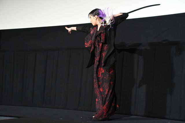 山本千尋、中国武術を披露！映画『THE WITCH／魔女　－増殖－』シン・シア来日ジャパンプレミア（9枚目）