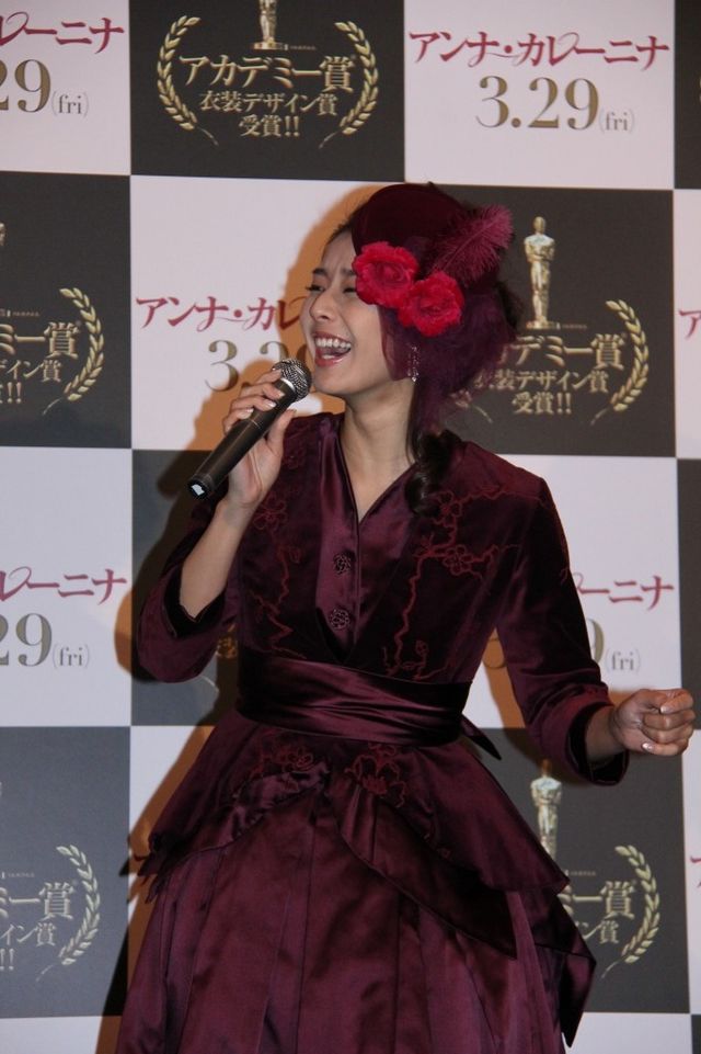 美形と話題のすみれがゴージャス！フォトギャラリー（3枚目）