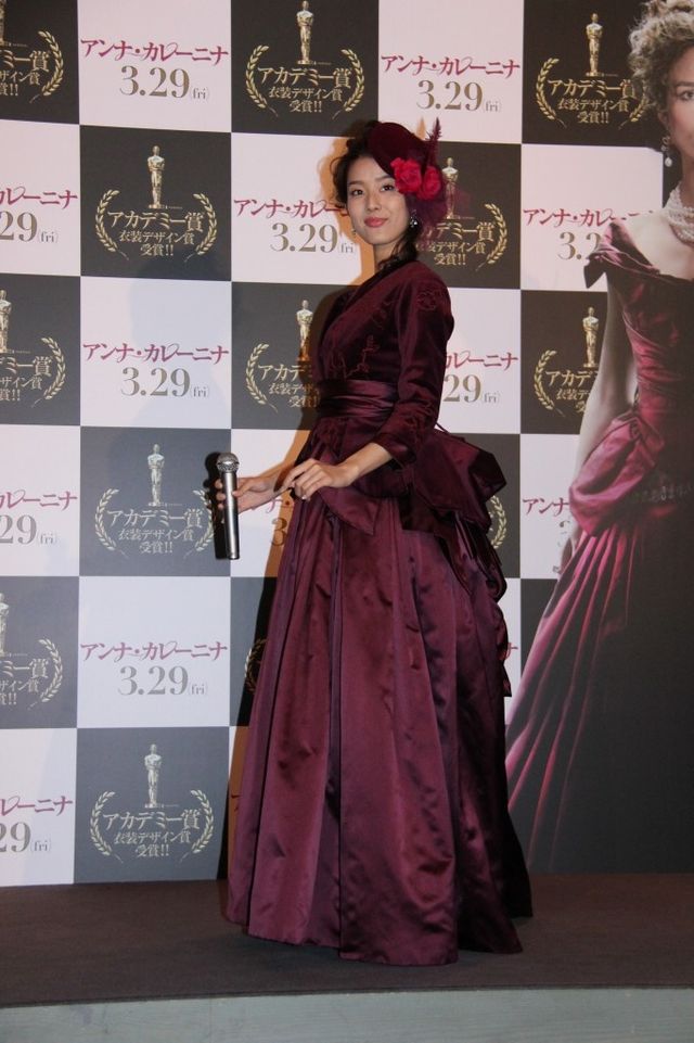 美形と話題のすみれがゴージャス！フォトギャラリー（4枚目）