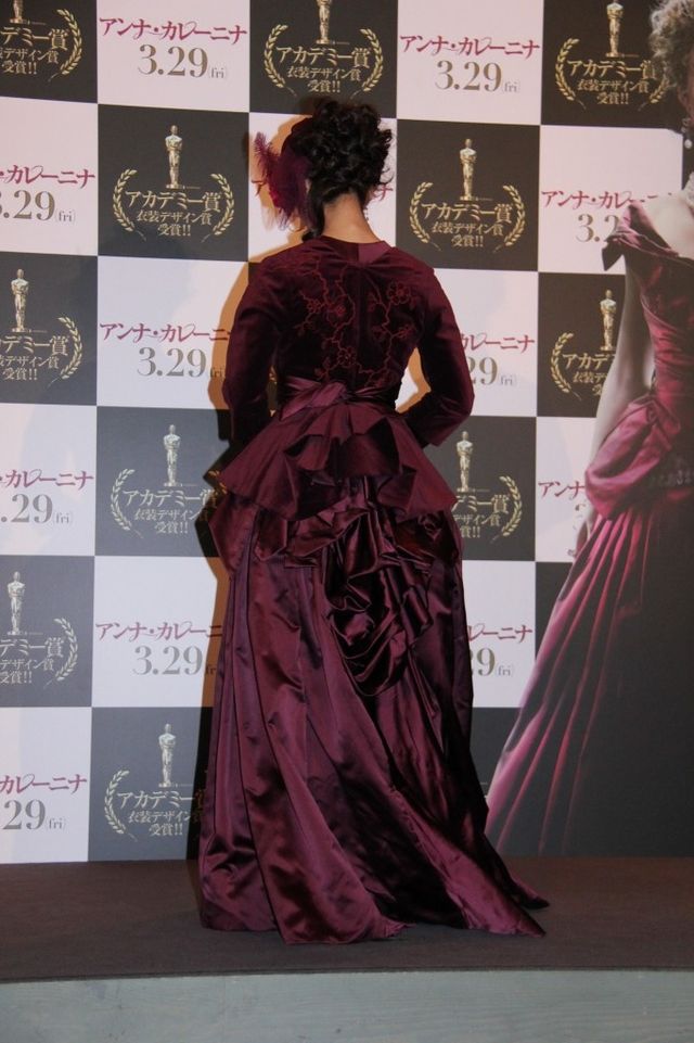 美形と話題のすみれがゴージャス！フォトギャラリー（5枚目）