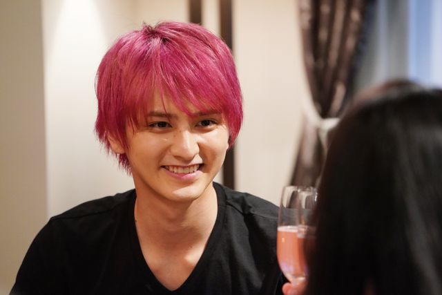 瀬戸利樹が甘え上手な年下イケメン役！「偽装不倫」第2話：フォトギャラリー