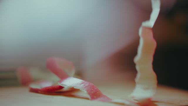 「阿修羅のごとく」彩る赤い小道具の数々（4枚目）