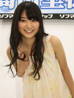 ピッチピチの16歳の美少女・高田里穂