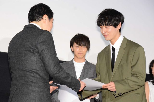 川口春奈も山崎賢人に…「賢人さんが大好き」映画『一週間フレンズ。』初日舞台あいさつフォトギャラリー（15枚目）