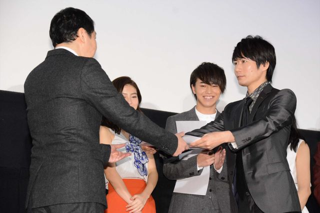 川口春奈も山崎賢人に…「賢人さんが大好き」映画『一週間フレンズ。』初日舞台あいさつフォトギャラリー（18枚目）