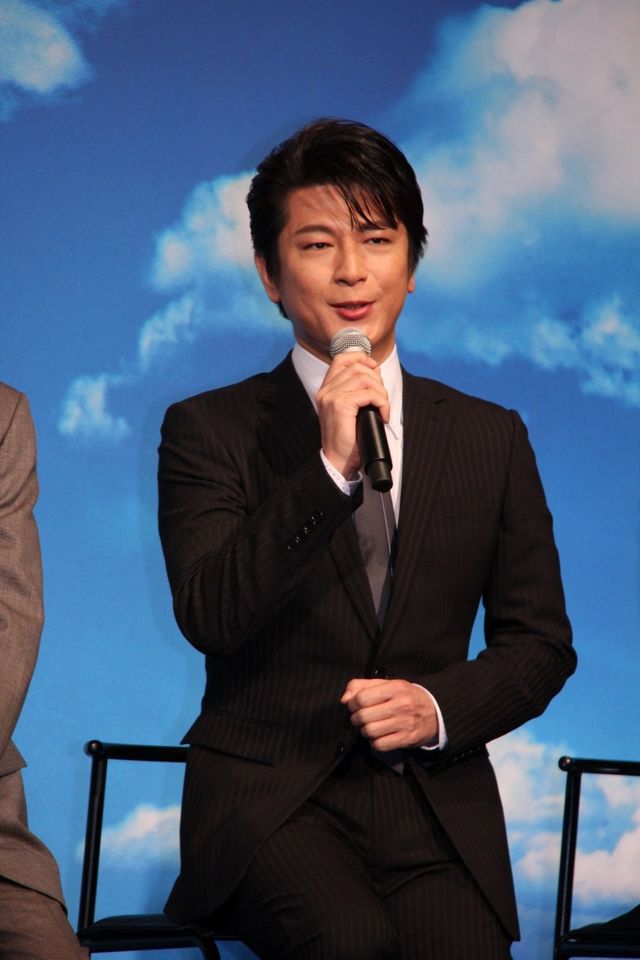 釈由美子、ノースタントで橋から飛び降り！会見フォトギャラリー（14枚目）