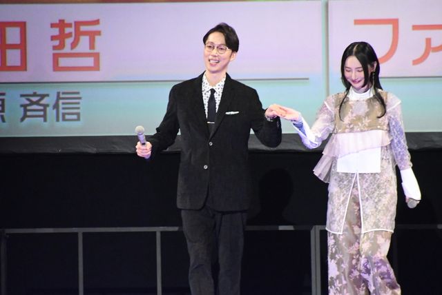 「光る君へ」ファンミ当選倍率約18倍！吉高由里子、柄本佑、町田啓太、塩野瑛久らわちゃわちゃ（8枚目）