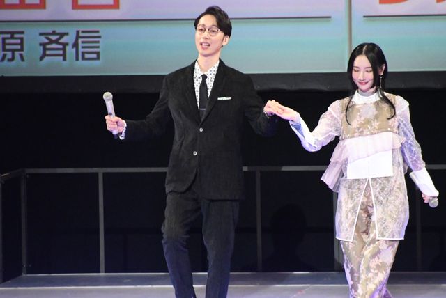 「光る君へ」ファンミ当選倍率約18倍！吉高由里子、柄本佑、町田啓太、塩野瑛久らわちゃわちゃ（9枚目）