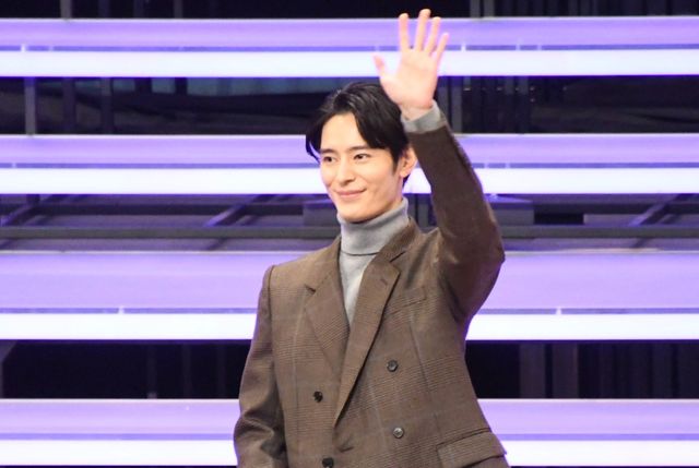 「光る君へ」ファンミ当選倍率約18倍！吉高由里子、柄本佑、町田啓太、塩野瑛久らわちゃわちゃ（16枚目）