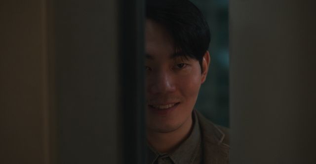 怖すぎ…『層間騒音』恐怖の団地に潜む、不穏なアイテム・人物写真（7枚目）