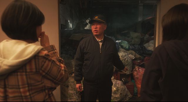 怖すぎ…『層間騒音』恐怖の団地に潜む、不穏なアイテム・人物写真（14枚目）