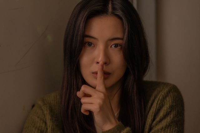 怖すぎ…『層間騒音』恐怖の団地に潜む、不穏なアイテム・人物写真（16枚目）