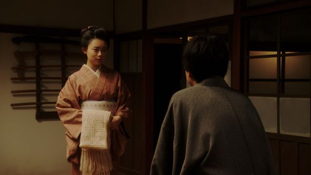 劇場には脅迫電話が…「おちょやん」第58回：フォトギャラリー