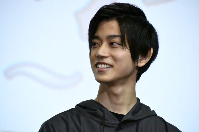 鳥越裕貴、高橋健介ら和気あいあい！『桃源郷ラビリンス～生々流転～』公開記念舞台あいさつ：フォトギャラリー