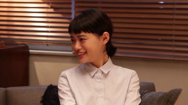 ほほえましい！小栗旬＆杉咲花、仲よし兄妹役で息の合った掛け合い（17枚目）