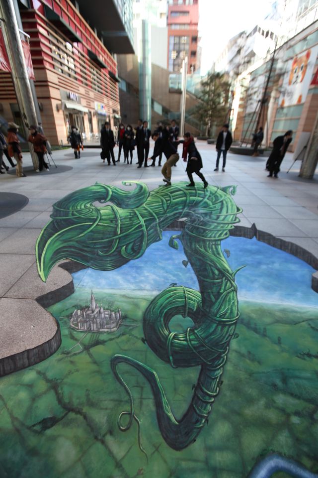 初来日した3Dトリック・アーティスト、ジョー・ヒル氏のパフォーマンス フォトギャラリー（6枚目）