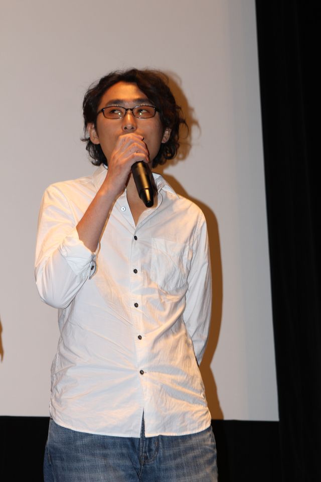 出演者が笑顔で登壇！映画『チェイン/CHAIN』の完成披露試写会フォトギャラリー（12枚目）