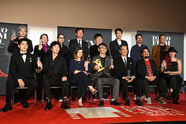 長塚京三x吉田大八監督『敵』が3冠！第37回東京国際映画祭クロージングセレモニー（26枚目）
