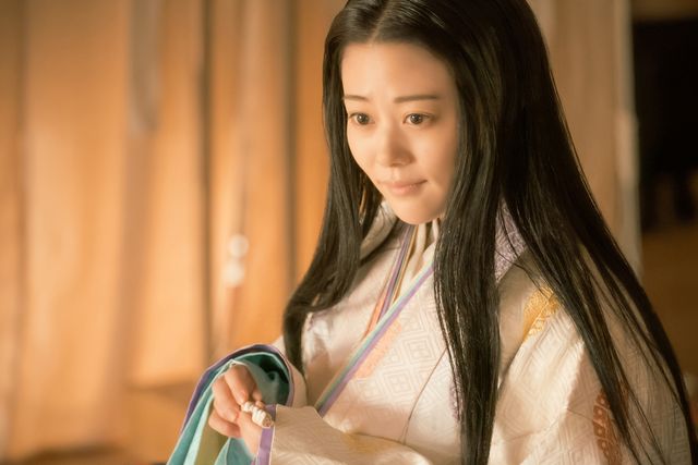 彰子（見上愛）の胸中は…「光る君へ」第28回「一帝二后」（3枚目）