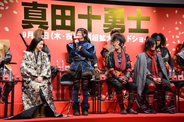 豪華キャスト勢ぞろい！映画『真田十勇士』クランクアップ報告会見フォトギャラリー（30枚目）