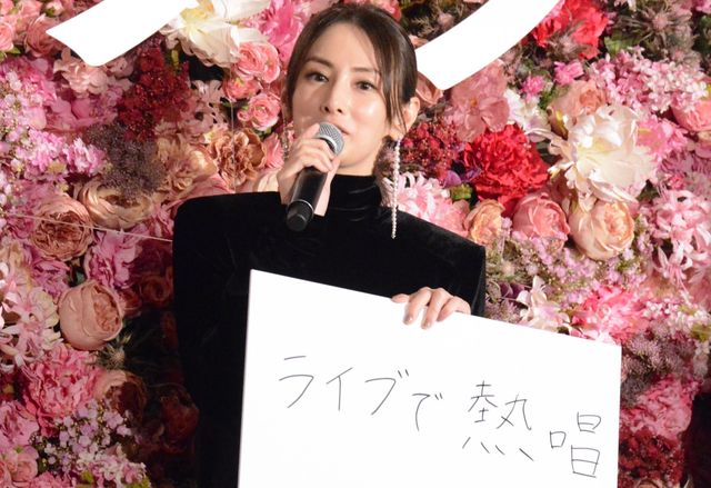 ライブで熱唱が「憧れ」という北川景子