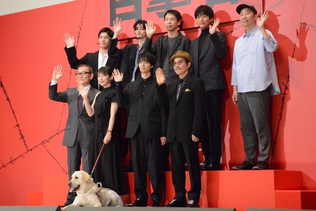 吉岡里帆『見えない目撃者』完成披露舞台あいさつ：フォトギャラリー