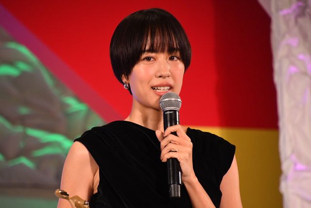 草なぎ剛、石橋静河、若葉竜也、内田有紀ら「東京ドラマアウォード2024」授賞式の様子（2枚目）