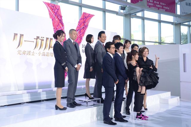 米倉涼子、向井理、林遣都ら「リーガルV」豪華キャスト集結（3枚目）