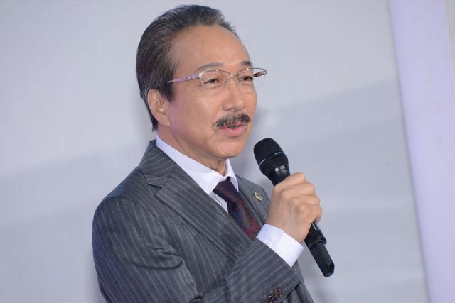 米倉涼子、向井理、林遣都ら「リーガルV」豪華キャスト集結（14枚目）