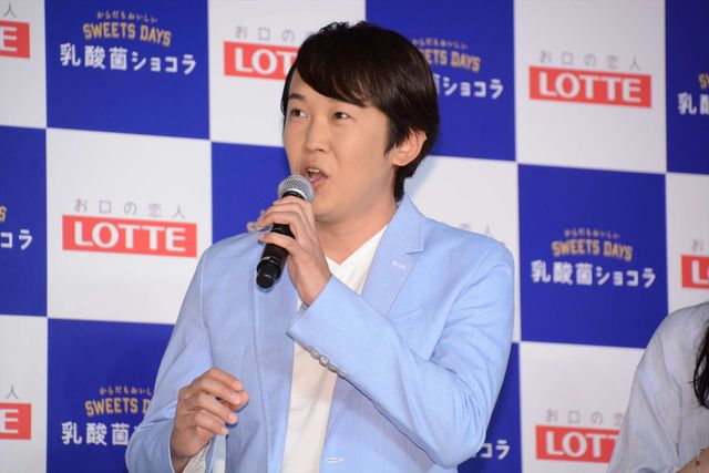 吉田羊＆小松菜奈なかよし！ロッテ「乳酸菌ショコラ」新商品発表会（4枚目）