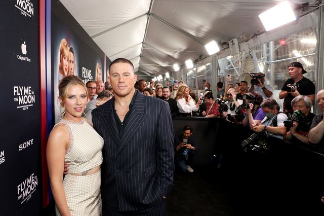 スタイル抜群！美しすぎるスカヨハ『フライ・ミー・トゥ・ザ・ムーン』ワールドプレミアの様子：フォトギャラリー