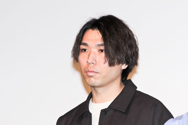 全身ショットも！河合優実、小野莉奈、小宮山莉渚、中井友望ら『少女は卒業しない』初日舞台挨拶（11枚目）