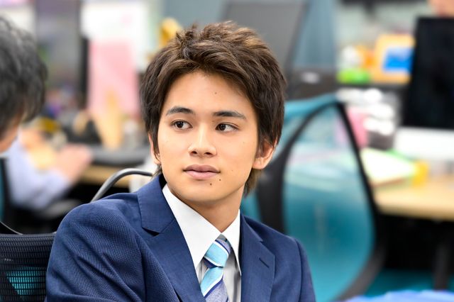 松岡茉優・三浦春馬・三浦翔平・北村匠海が共演！TBS連続ドラマ「おカネの切れ目が恋のはじまり」（2枚目）