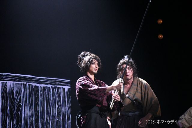 横浜流星、宮本武蔵役で圧巻の二刀流！「巌流島」ゲネプロ（6枚目）